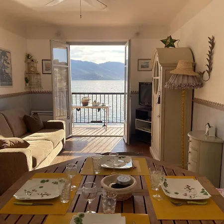 Appartement Pieds Dans L'eau Avec Terrasse Et Superbe Vue Mer, Tiuccia - Fr-1-61-477 *